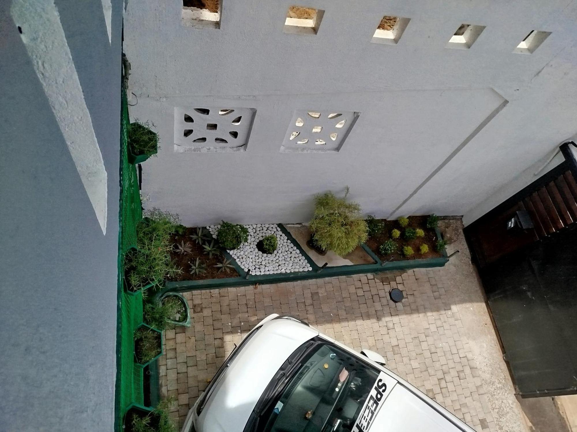 Elzangi Hotel Negombo Exterior photo